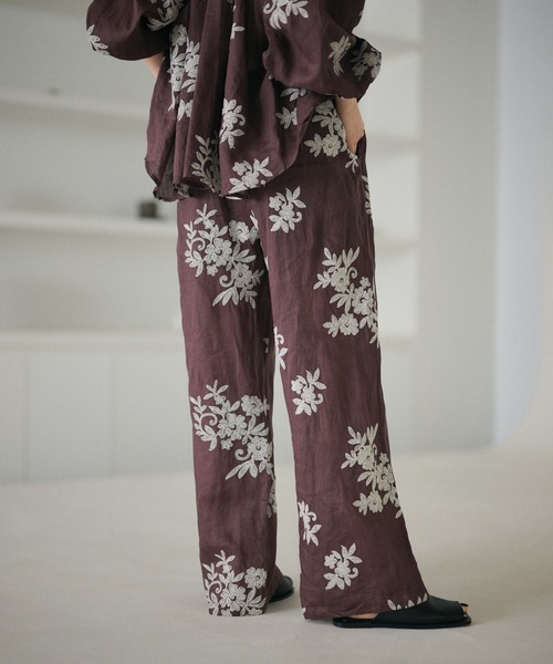 LAULEN(ローレン)の「ramie botanical embroidery wide pants /ラミーボタニカル刺繍ワイドパンツ(その他パンツ・レディース・アイボリー/ブラウン・FREE)」の18枚目の写真