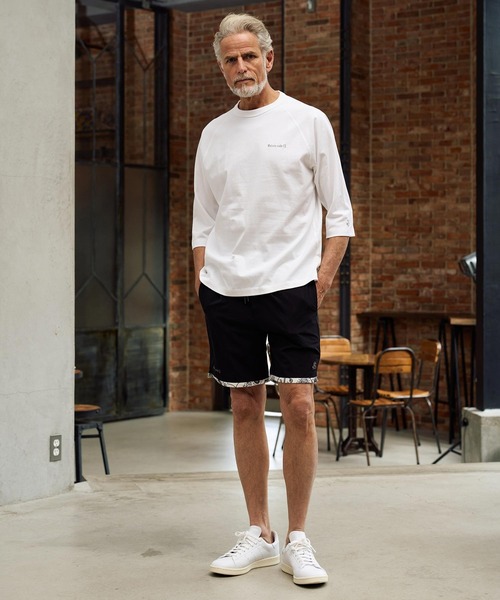 Maison code 13(メゾンコードサーティーン)の「mlt5603-raglan sleeve cut sew ラグランスリーブカットソー(M26S-28)(Tシャツ/カットソー・メンズ・ネイビー/ホワイト/ブラック・S/M/L/XL)」の7枚目の写真