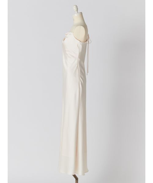 SNIDEL（スナイデル）の「ハンマーサテンキャミワンピース（ワンピース・レディース・ブラック/ブラウン/オフホワイト・1/0）」の11枚目の写真