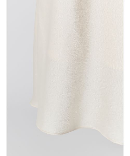 SNIDEL（スナイデル）の「ハンマーサテンキャミワンピース（ワンピース・レディース・ブラック/ブラウン/オフホワイト・1/0）」の4枚目の写真