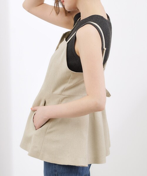 grove(グローブ)の「【カセット服】リネンライク ペプラムビスチェ(シャツ/ブラウス・レディース・ベージュ/ブラック/グレー・02/03/04)」の17枚目の写真