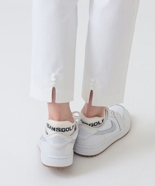BEAMS GOLF（ビームスゴルフ）の「PURPLE LABEL / スリット ストレッチ サブリナパンツ（吸水速乾・UVカット）（その他パンツ・レディース・ピンク/ネイビー・SMALL/MEDIUM/LARGE）」の17枚目の写真