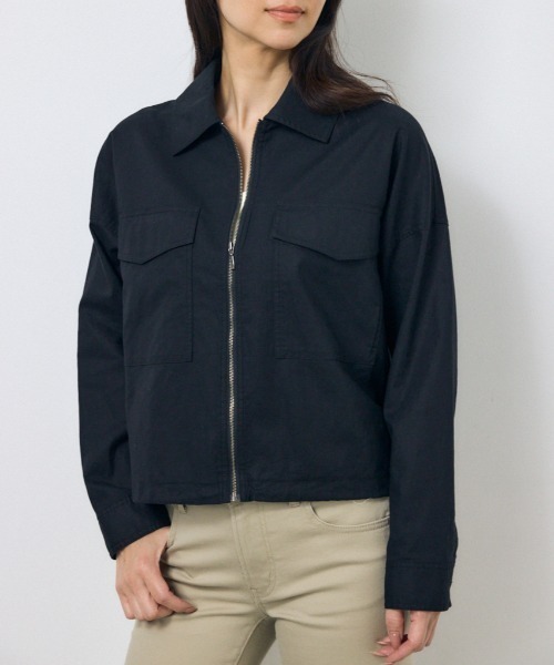 AZUL by moussy(アズールバイマウジー)の「ソフトリネンステンカラーショートブルゾン 春服 秋服(ブルゾン・レディース・ブラック/ライトベージュ/カーキ・FREE)」の1枚目の写真