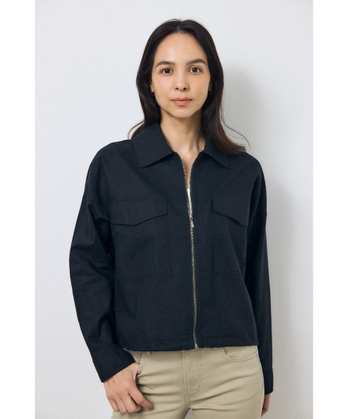 AZUL by moussy(アズールバイマウジー)の「ソフトリネンステンカラーショートブルゾン 春服 秋服(ブルゾン・レディース・ブラック/ライトベージュ/カーキ・FREE)」の5枚目の写真