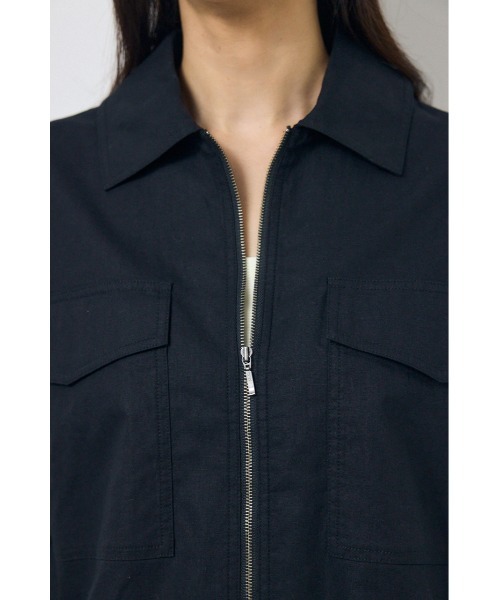 AZUL by moussy(アズールバイマウジー)の「ソフトリネンステンカラーショートブルゾン 春服 秋服(ブルゾン・レディース・ブラック/ライトベージュ/カーキ・FREE)」の10枚目の写真