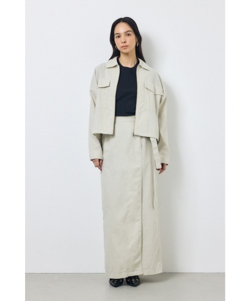 AZUL by moussy(アズールバイマウジー)の「ソフトリネンステンカラーショートブルゾン 春服 秋服(ブルゾン・レディース・ブラック/ライトベージュ/カーキ・FREE)」の17枚目の写真