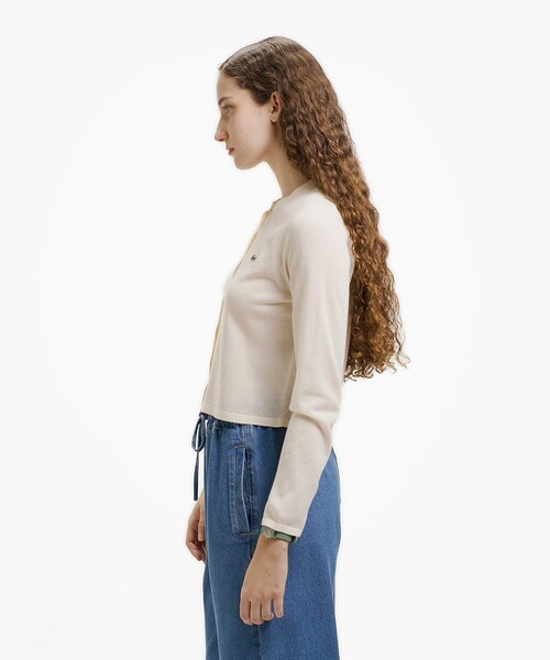 LACOSTE(ラコステ)の「丸首ラメ クロップド丈 ハイゲージニットカーディガン(カーディガン/ボレロ・レディース・ピンク/ライトグリーン/オフホワイト・40/38/36/34)」の14枚目の写真