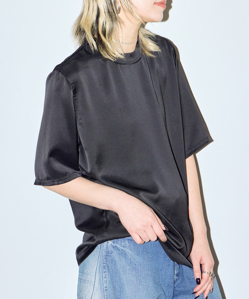 CITYSHOP(シティーショップ)の「SATIN Tシャツ(Tシャツ/カットソー・レディース・ホワイト/ブラック/シルバー・FREE)」の4枚目の写真