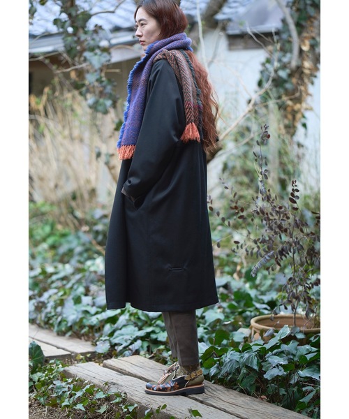 JUCO.（ジュコ）の「オレンジブーケスリッポン（スリッポン・レディース・ブラック・22.5cm/23.5cm/24.5cm/25.5cm）」の2枚目の写真