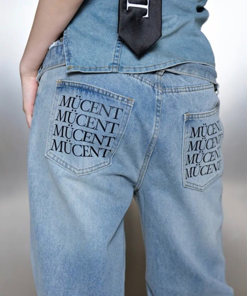 MUCENT（ムセント）の「【日本未発売/WEB限定】MUCENT(ムセント)/バック レタリング ワイド デニムパンツ/NOVA BACK LETTERING WIDE DENIM PANTS（デニムパンツ・レディース・ライトブルー・M/S）」の4枚目の写真