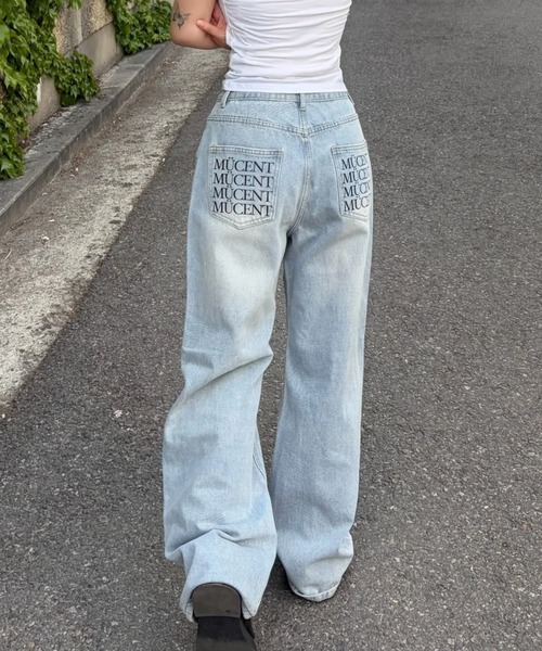 MUCENT（ムセント）の「【日本未発売/WEB限定】MUCENT(ムセント)/バック レタリング ワイド デニムパンツ/NOVA BACK LETTERING WIDE DENIM PANTS（デニムパンツ・レディース・ライトブルー・M/S）」の15枚目の写真