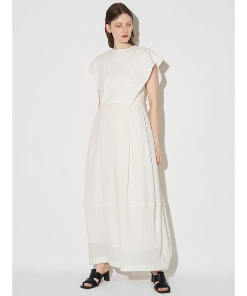 ELENDEEK（エレンディーク）の「ニットレイヤードワンピース（ワンピース・レディース・ブラック/オフホワイト・02/01）」の10枚目の写真