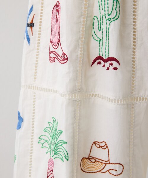 ear PAPILLONNER（イアパピヨネ）の「パッチワーク刺しゅうパンツ【SUM1 STYLE】（その他パンツ・レディース・ブラック/ホワイト・FREE）」の21枚目の写真