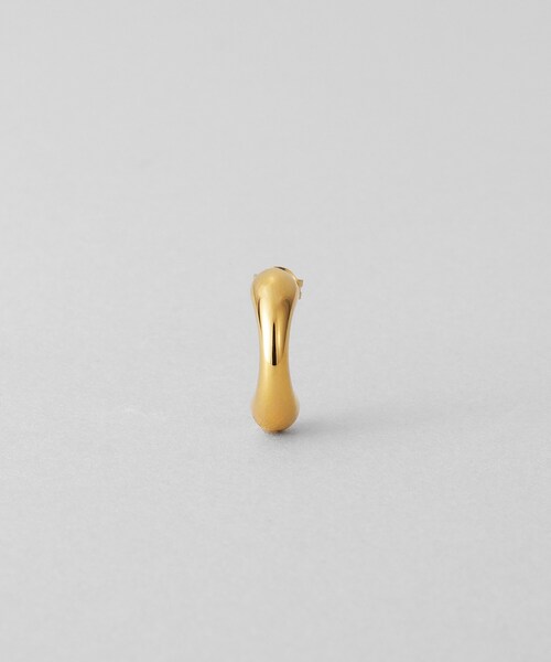 COCOSHNIK ONKITSCH(ココシュニックオンキッチュ)の「シルバー ニュアンスアークピアス GP(ピアス(両耳用)・レディース・ゴールド・00)」の4枚目の写真