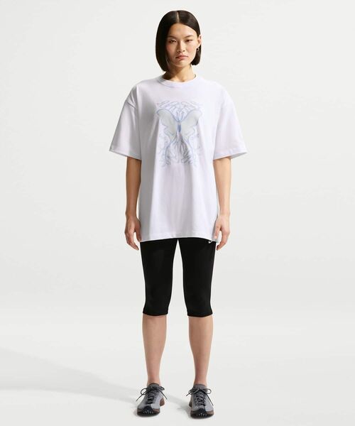 NIKE(ナイキ)の「ナイキ スポーツウェア ウィメンズ オーバーサイズド Tシャツ / Nike Sportswear Women's Oversized T-Shirt IR6969-100 White(Tシャツ/カットソー・レディース・ホワイト・L/XS/XL/S/M)」の14枚目の写真
