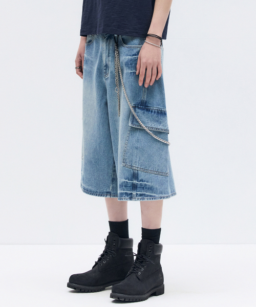 MAISON MINED(メゾンミネド)の「VESTIGE CARGO BERMUDA PANTS MID BLUE(その他パンツ・メンズ・その他・SMALL/MEDIUM/LARGE)」の1枚目の写真