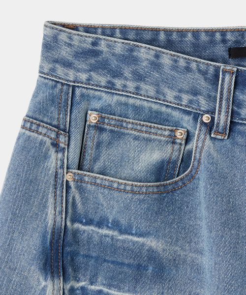 MAISON MINED(メゾンミネド)の「VESTIGE CARGO BERMUDA PANTS MID BLUE(その他パンツ・メンズ・その他・SMALL/MEDIUM/LARGE)」の9枚目の写真