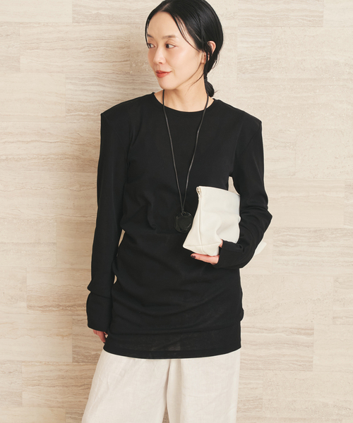 plage（プラージュ）の「《追加》SQUARE SHOULDER Tシャツ 2（Tシャツ/カットソー・レディース・ベージュ/ブラック・FREE）」の9枚目の写真
