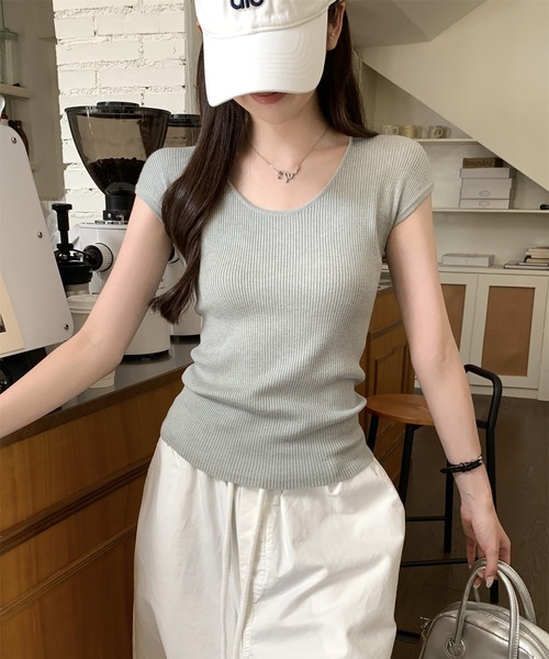 LAFFMO(ラフモ)の「フレンチスリーブリブニット(ニット/セーター・レディース・グリーン/ホワイト・F)」の20枚目の写真