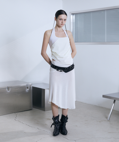 VOONT(ブント)の「Diagonal Panel Halter Sleeveless (IVORY)(Tシャツ/カットソー・レディース・アイボリー・SMALL/MEDIUM)」の11枚目の写真