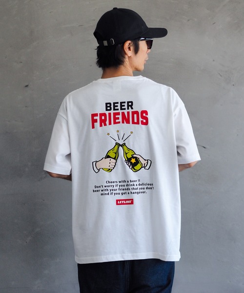 Leyline(レイライン)の「【Leyline】Beer friend tee / 乾杯グラフィック ビッグシルエットT(Tシャツ/カットソー・メンズ・ブラック/ホワイト・M/L/XL)」の5枚目の写真