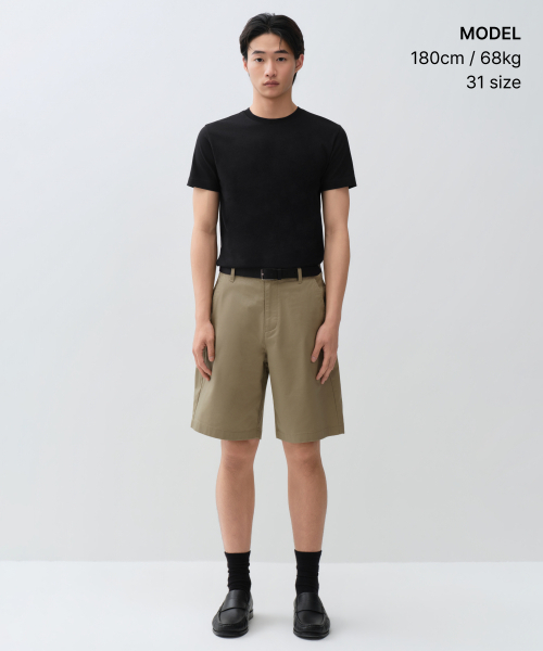 MUSINSA STANDARD（ムシンサスタンダード）の「[クールタンダード] ワイドチノショーツ [ベージュ]（その他パンツ・メンズ・その他・26/27/28/29/30/31/32/33/34/36/38/40/42）」の2枚目の写真