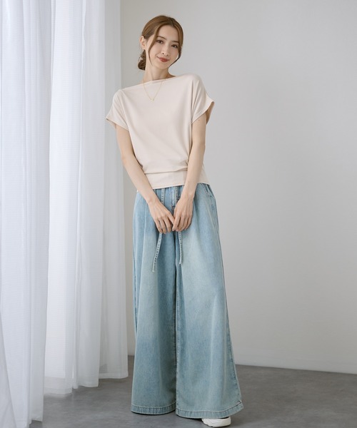 DAYRA(デイラ)の「ドレープ 半袖 ボートネック カットソー(Tシャツ/カットソー・レディース・グリーン/アイボリー/イエロー/ブラック/グレー/ホワイト・FREE)」の16枚目の写真