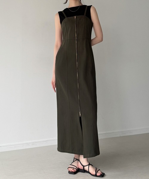 junoah(ジュノア)の「ツイルファスナーキャミワンピース(ワンピース・レディース・ダークグレー/ブラック・SMALL/LARGE/MEDIUM)」の1枚目の写真