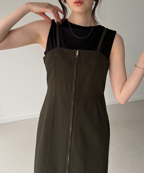 junoah(ジュノア)の「ツイルファスナーキャミワンピース(ワンピース・レディース・ダークグレー/ブラック・SMALL/LARGE/MEDIUM)」の6枚目の写真