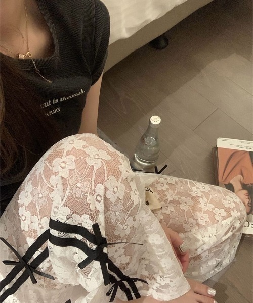 ViViDAY(ビビデー)の「サイトリボン&ライン柄 レース透けワイドパンツ(スウェットパンツ・レディース・ブラック/ホワイト・M)」の14枚目の写真