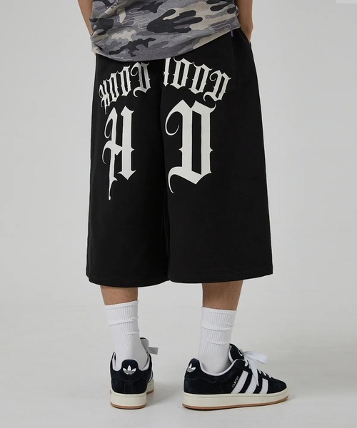 HOODHOOD(フッドフッド)の「【UNISEX】HOODHOOD/バックプリントバミューダパンツ(裏毛)(スウェットパンツ・レディース・ブラック/グレー/グレー系カモフラージュ・LARGE/MEDIUM)」の2枚目の写真