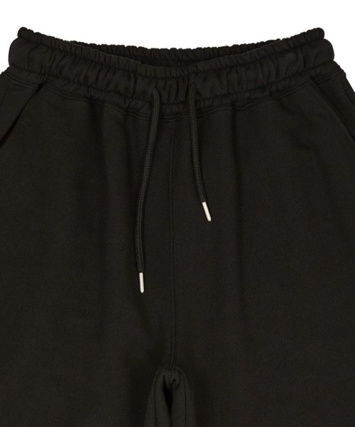 HOODHOOD(フッドフッド)の「【UNISEX】HOODHOOD/バックプリントバミューダパンツ(裏毛)(スウェットパンツ・レディース・ブラック/グレー/グレー系カモフラージュ・LARGE/MEDIUM)」の8枚目の写真