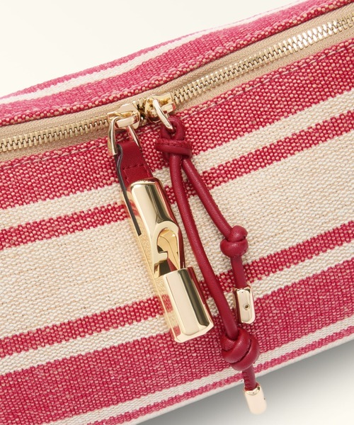 FURLA(フルラ)の「フルラ デビー (Furla Debby) ショルダーバッグ(ハンドバッグ・レディース・レッド/インディゴブルー/エメラルドブルー・ONE SIZE)」の8枚目の写真
