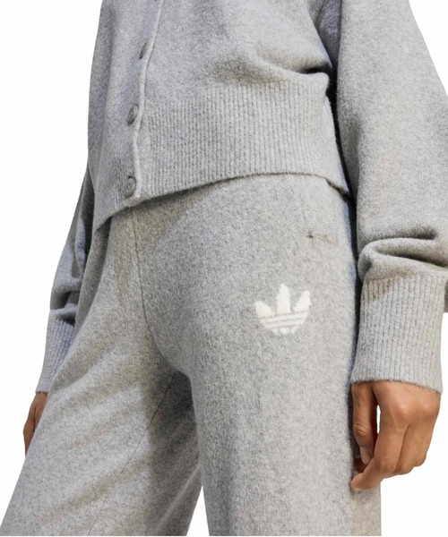adidas(アディダス)の「adidas ESSENTIALS KNIT PANT / アディダス エッセンシャルズ ニット パンツ(その他パンツ・レディース・グレー・S/M/L)」の8枚目の写真