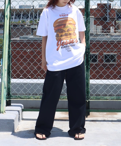 UNIVERSAL OVERALL(ユニバーサルオーバーオール)の「UNIVERSAL OVERALL / hamburger SS TEE / ハンバーガープリント半袖Tシャツ(Tシャツ/カットソー・メンズ・ホワイト/ブラウン/ブラック・L/M)」の6枚目の写真