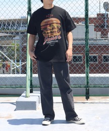 UNIVERSAL OVERALL（ユニバーサルオーバーオール）の「UNIVERSAL OVERALL / hamburger SS TEE / ハンバーガープリント半袖Tシャツ（Tシャツ/カットソー）」