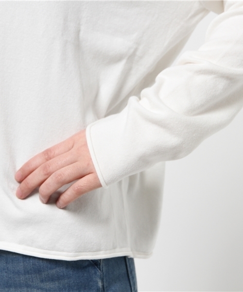 MOUSSY(マウジー)の「Loose Vneck Knit tops(ニット/セーター・レディース・ベージュ/イエロー/ブラック/オフホワイト/ピンク・FREE)」の13枚目の写真