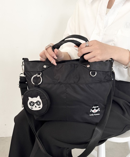 HAPPY FACE（ハッピーフェイス）の「EMMAポーチ付き２WAYショルダー　BK（ショルダーバッグ・レディース・ブラック・ONE SIZE）」の3枚目の写真