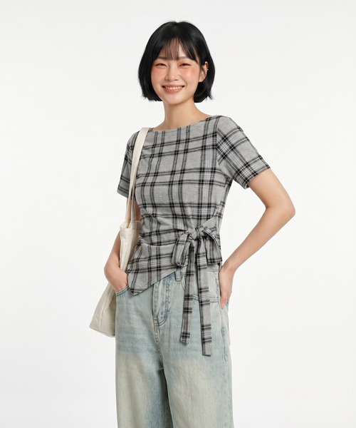 HOOK(フック)の「HOOK for girls オフショルダー アシメヘム チェックトップス (SS)(その他トップス・レディース・ベージュ/グレー・FREE)」の18枚目の写真