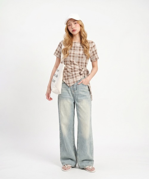 HOOK(フック)の「HOOK for girls オフショルダー アシメヘム チェックトップス (SS)(その他トップス・レディース・ベージュ/グレー・FREE)」の5枚目の写真