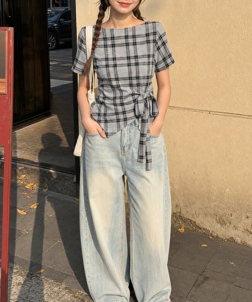 HOOK(フック)の「HOOK for girls オフショルダー アシメヘム チェックトップス (SS)(その他トップス・レディース・ベージュ/グレー・FREE)」の10枚目の写真