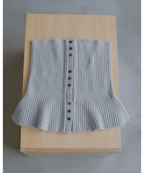 anuke(アンヌーク)の「Wool 2way Bustier(その他トップス・レディース・ブルー系その他/モカ/チャコールグレー・FREE)」の7枚目の写真