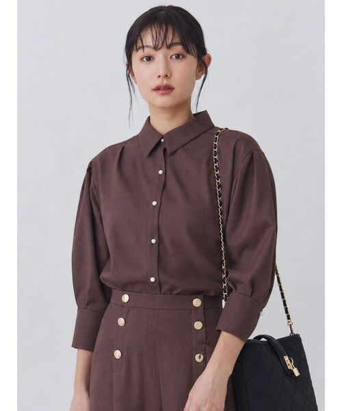 TONAL（トーナル）の「マルチセットパールタックスリーブブラウス（シャツ/ブラウス・レディース・ベージュ/グレー/ネイビー/ピンク/ブラウン・MEDIUM）」の6枚目の写真