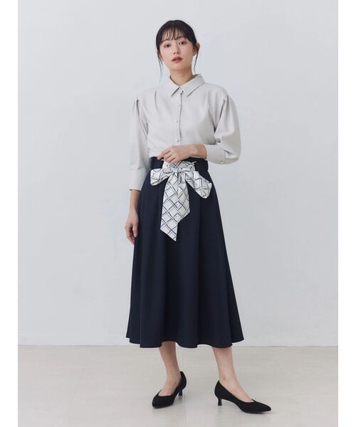 TONAL(トーナル)の「マルチセットパールタックスリーブブラウス(シャツ/ブラウス・レディース・ベージュ/グレー/ネイビー/ピンク/ブラウン・MEDIUM)」の8枚目の写真