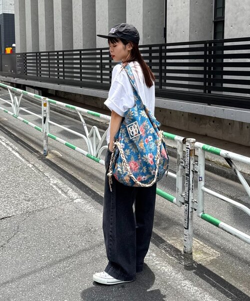 SOUNDSGOOOOD(サウンズグッド)の「【SOUNDS GOOOOD】ゴブラン柄トートバッグ(トートバッグ・メンズ・ブルー/ベージュ・ONE SIZE)」の13枚目の写真