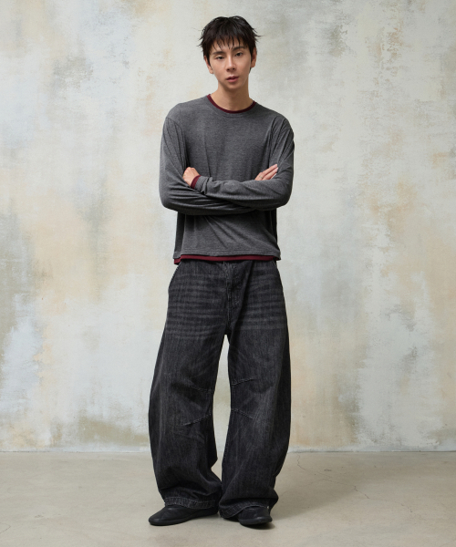 AGOD（エージーオーディー）の「スナップボタンカーブドパンツ [ウォッシュドブラック]（デニムパンツ・レディース・その他・SMALL/MEDIUM/LARGE/X-LARGE）」の3枚目の写真