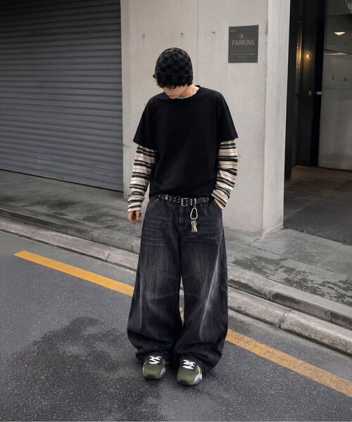 AGOD（エージーオーディー）の「スナップボタンカーブドパンツ [ウォッシュドブラック]（デニムパンツ・レディース・その他・SMALL/MEDIUM/LARGE/X-LARGE）」の14枚目の写真