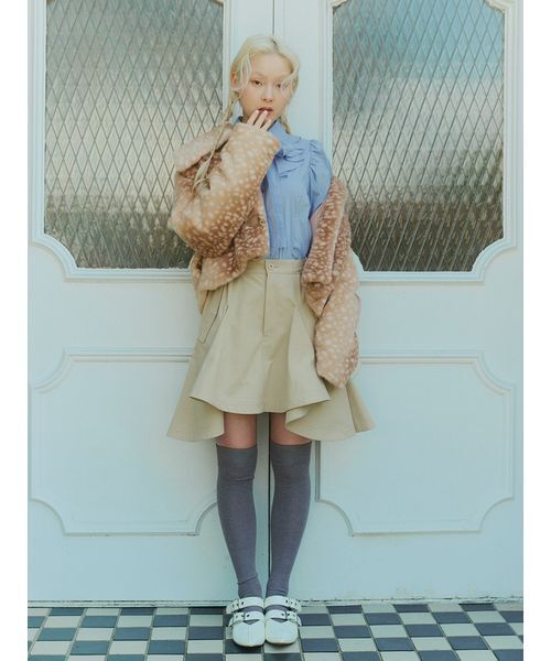FURFUR（ファーファー）の「ボウタイフリルブラウス（シャツ/ブラウス・レディース・ブルー/ブラック/ライトピンク・F）」の5枚目の写真