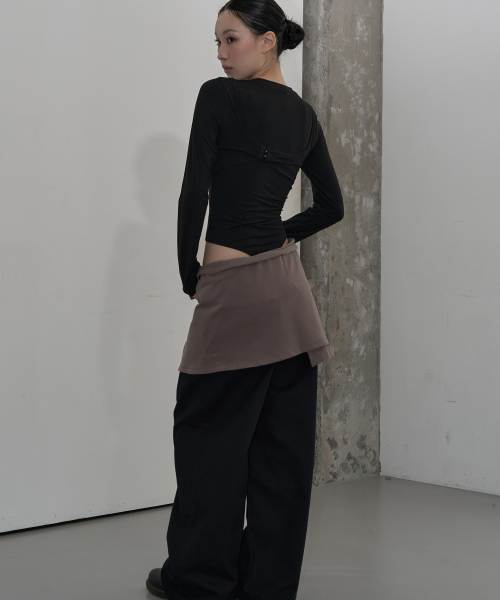 ZIZEMUSEUM(ジゼミュージアム)の「LAYERED SNAP WRAP SKIRT (TAUPE GRAY)(スカート・レディース・その他・OS)」の3枚目の写真
