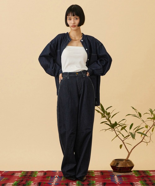 Lee(リー)の「ARCH PAINTER/アーチペインターデニムパンツ DUNGAREES【セットアップ対応】(デニムパンツ・レディース・ストライプ/ダークインディゴブルー/インディゴブルー・X-SMALL/MEDIUM/SMALL)」の4枚目の写真